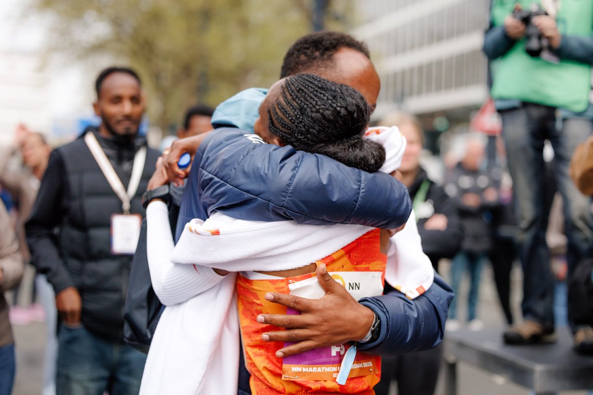 NN Running Team (@nnrunningteam) on Twitter photo This one means a lot! 🥹🥈
Aminet Ahmed 🇪🇹 delivers a breakthrough performance in a tactical race, clocking 2:22:15 to earn second-place finish at <a href="/MarathonRdam/">NN Marathon Rotterdam</a>, her first ever podium in a marathon.
#NNRunningTeam #demooiste This one means a lot! 🥹🥈
Aminet Ahmed 🇪🇹 delivers a breakthrough performance in a tactical race, clocking 2:22:15 to earn second-place finish at <a href="/MarathonRdam/">NN Marathon Rotterdam</a>, her first ever podium in a marathon.
#NNRunningTeam #demooiste
