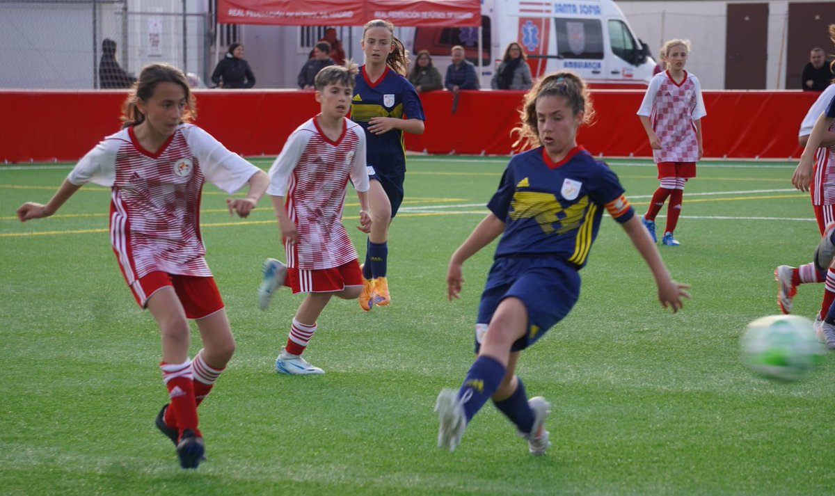 capiscol.femenino tweet media