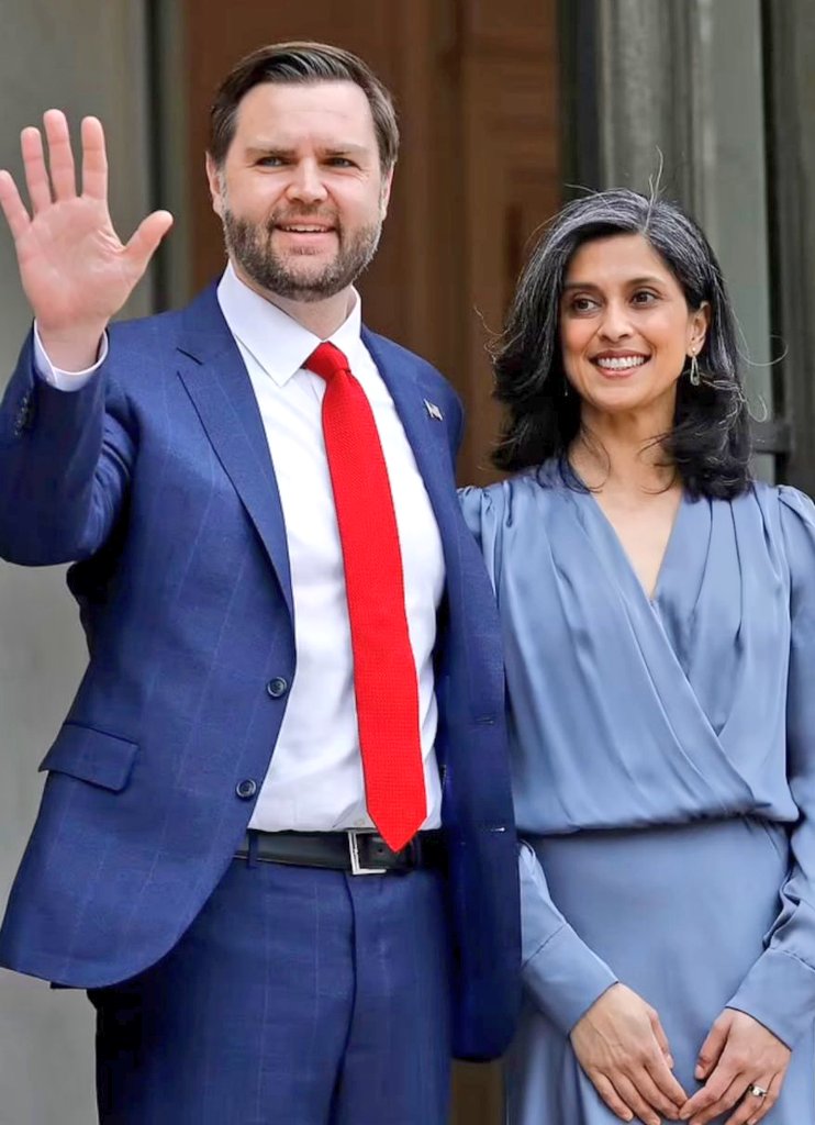 Good morning, If you stand with JD Vance I want to follow you. 🙋‍♀️