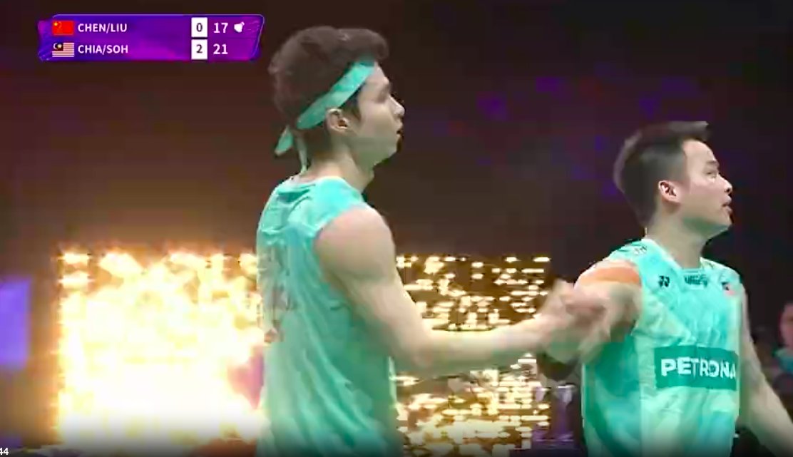 Untuk kali pertama dalam karier mereka, Aaron Chia/Soh Wooi Yik menjadi juara Asia.

Gelar ganda putra Kejuaraan Asia pertama bagi Malaysia dalam 18 tahun terakhir.

Sejak awal sampai akhir turnamen, selalu menang straight game.

Impresif!