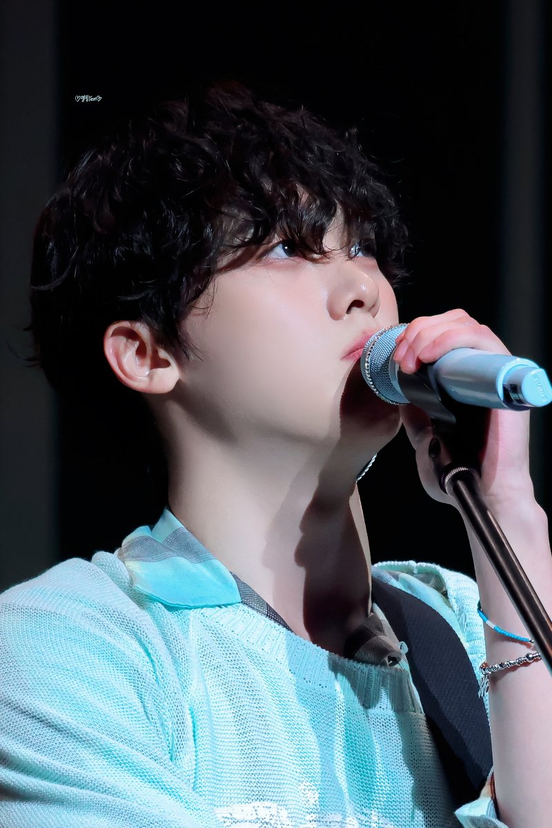 ddanamel's tweet photo. 250409 월욜 좀 안오면 안되나..🥺

#윤산하 #산하 #YOONSANHA #ユンサナ 
#아스트로 #ASTRO @offclASTRO https://t.co/ZoaaFU67s5
