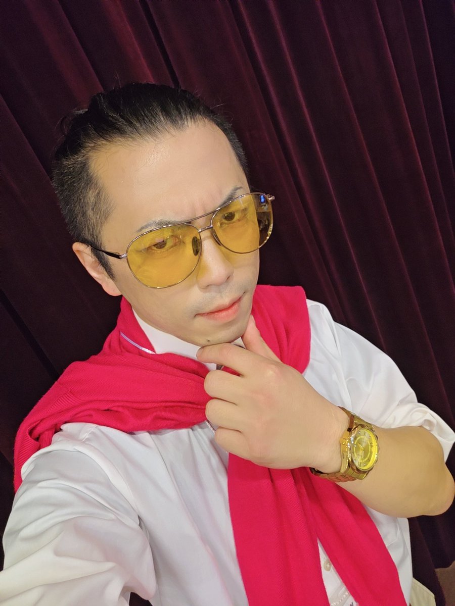 ninja_kiichi's tweet photo. PB☆SHOW! フォーーーーー!!
千穐楽を終えました!
終演したので個人的ネタバレですが、今回は剣術道場門下生、敵維新志士、(敏腕?)プロデューサーをやってました!!
最高に楽しい体験でした✨
ありがとうございましたー🕺
#パンジャーボンバーズ
#PBSHOW4
#15PBS4 https://t.co/tfhgctxczK