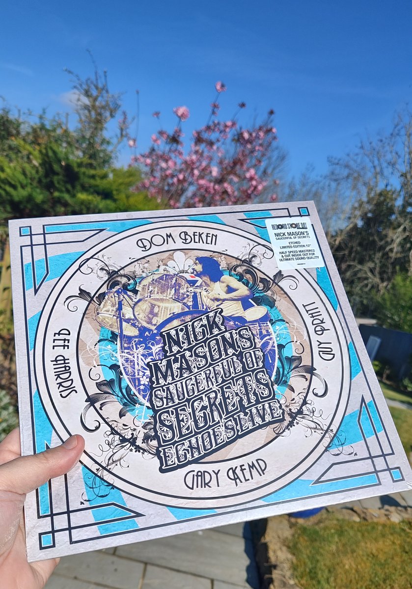 Did you manage to get hold of the #SaucerfulOfSecrets live Echoes, during this year's #RecordStoreDay? A number of the participating retailers may have a spare copy to buy direct from them online from today/tomorrow. Times may vary so please check with them. Good luck!