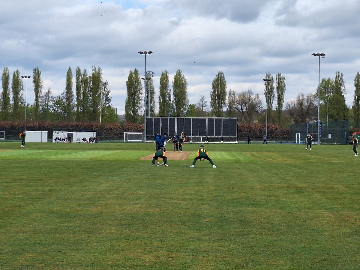 First Boys Pathway game of the season today as our u18s take on Notts at Lady Bay. We lost the toss and were put in to bat. 172-2 after 34 overs with Sam Cliffe and skipper Joe Hawkins both with unbeaten half centuries. Follow live;

live.nvplay.com/ecb/?tab=m_sum…