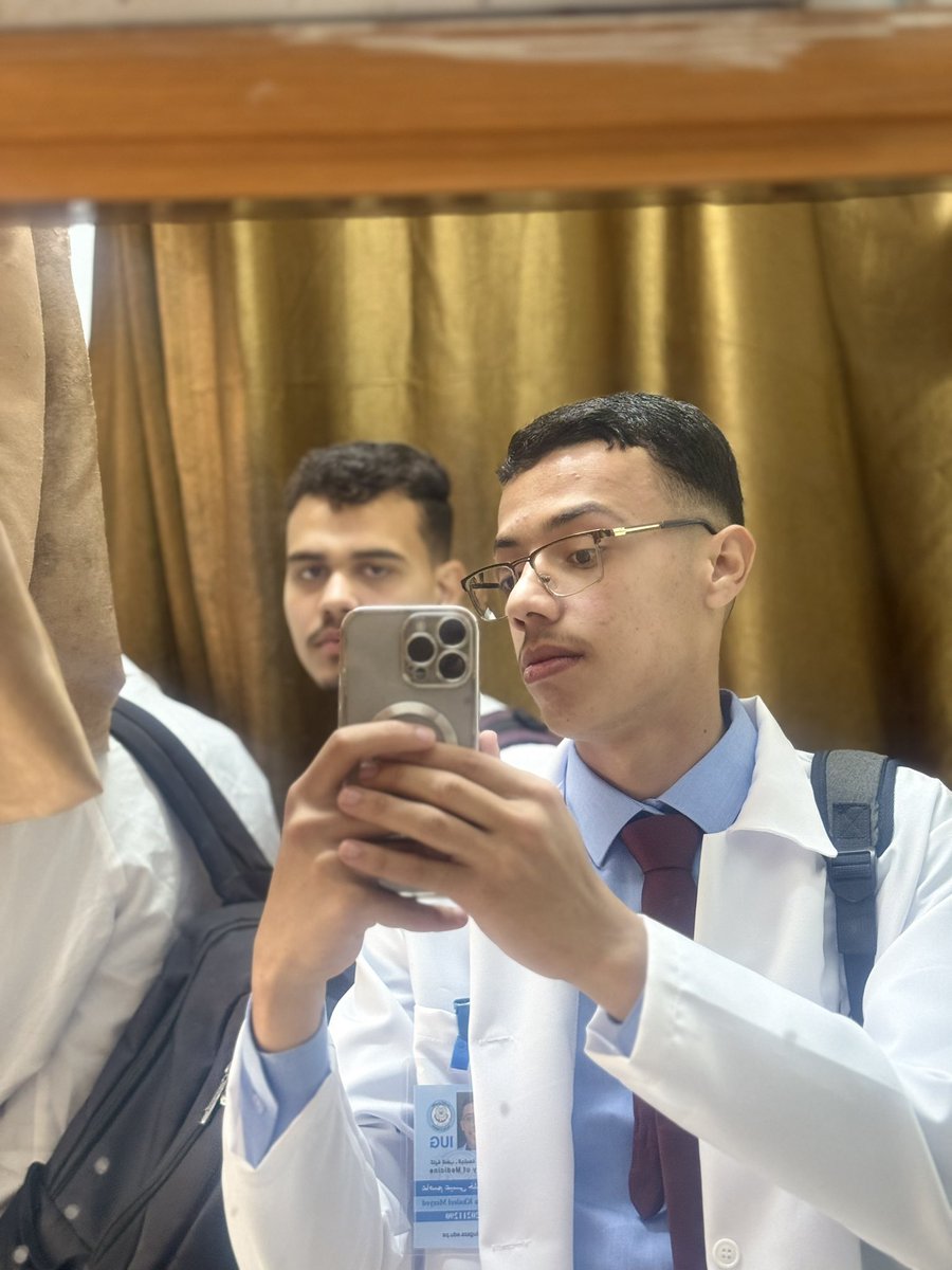 Asem_Mzyed's tweet photo. 4th year 🏥🩺👨‍⚕️ https://t.co/d44o30l1uY