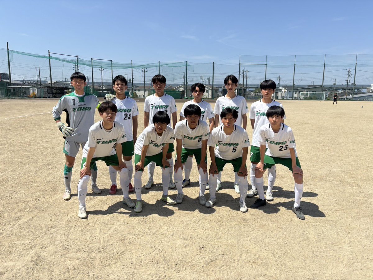 東邦2-1刈谷
得点者   永井   水野

3部
東邦2nd2-0愛産大三河
得点者   比嘉    津本

地区3部
東邦3rd3-0名古屋大谷
得点者   藤川×2   百瀬

全カテゴリー勝利することが出来ました。
熱い応援ありがとうございました。