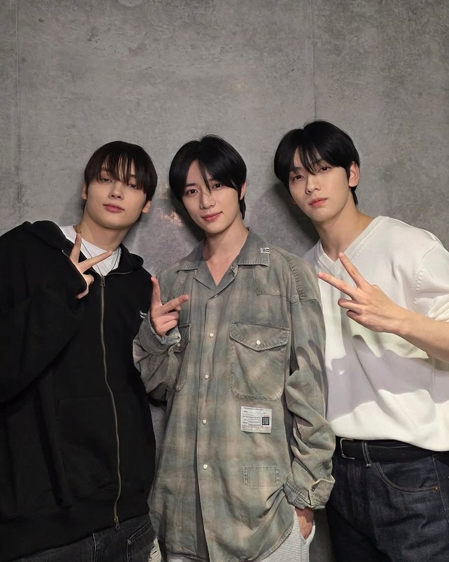 beomiedeul's tweet photo. PUPPIEZ 🐶🐶🐶 https://t.co/XmJC5XNuZk