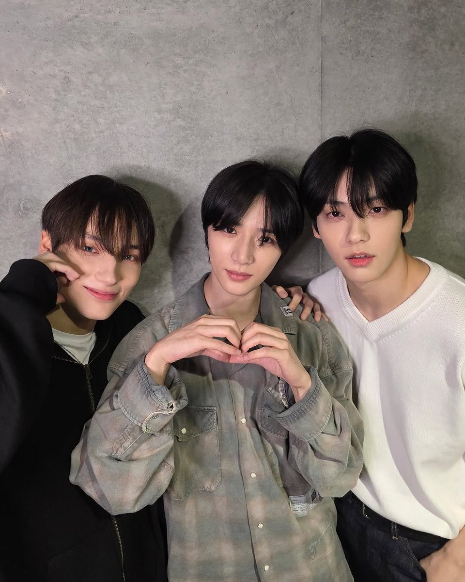 beomiedeul's tweet photo. PUPPIEZ 🐶🐶🐶 https://t.co/XmJC5XNuZk