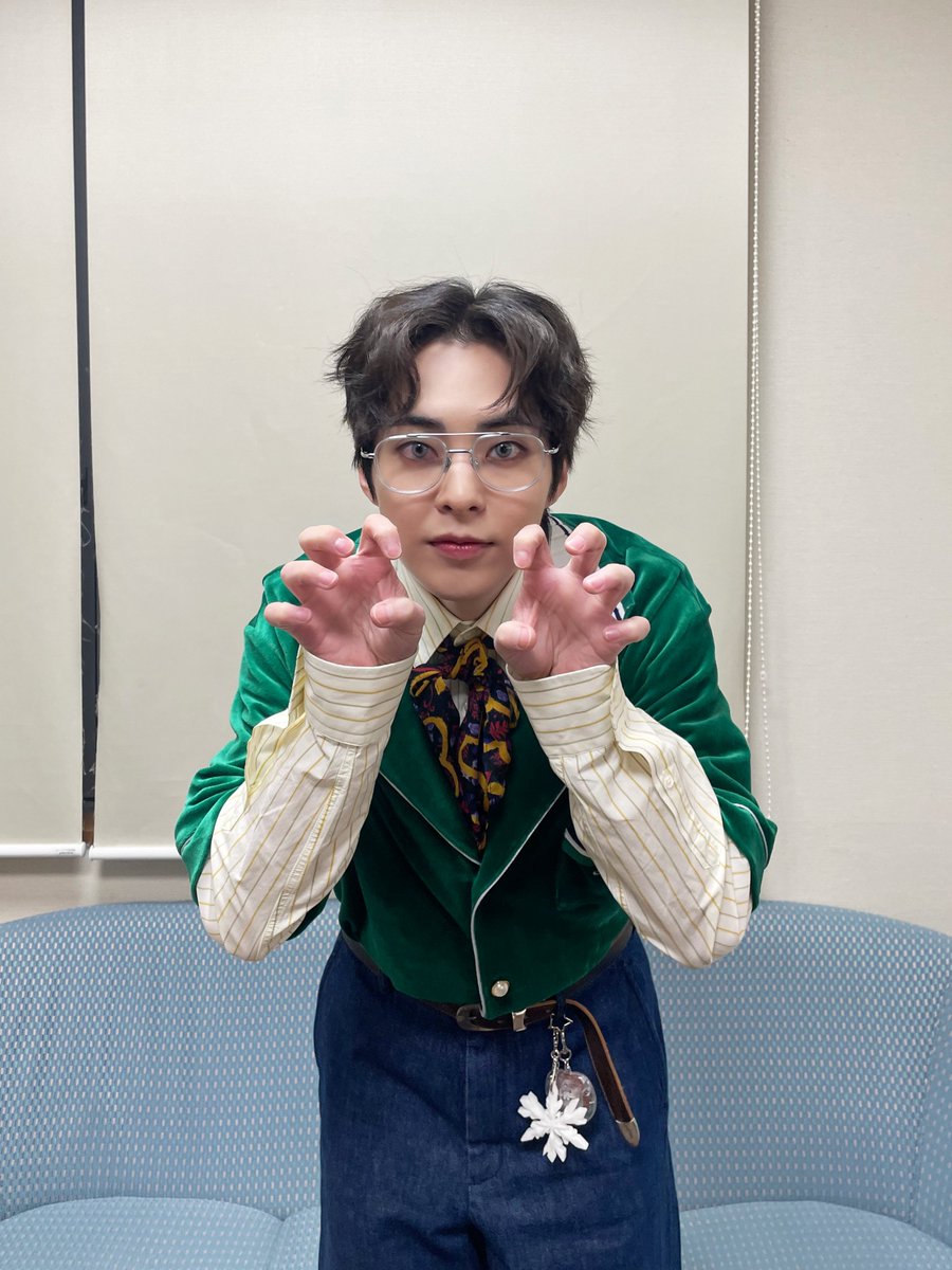 XIUMIN_official (@xiumin_inb100) on Twitter photo 2025 XIUMIN FAN CONCERT
< ๐ ๐๐ข๐ฆ๐๐ฌ ( ) > ๐ข๐ง ๐๐๐๐๐
์ผ๋ณธ ํฌ ์ฝ์ํธ ์ค์ฌ์นด๊น์ง ์๋ฃ๐คโ๏ธ
์์ฝ์ง๋ง ์ฐ๋ฆฐ ๋ค์์ ๋ ๋ง๋์๐ฅบ๐ฆ
XIUใกใใใEXO-Lใใฃใกใๅฅฝใใใญใโค๏ธโ๐ฅ
#์์ฐ๋ฏผ #XIUMIN #Xtimes
#XtimesAsiaTour #XtimesOSAKA 2025 XIUMIN FAN CONCERT
< ๐ ๐๐ข๐ฆ๐๐ฌ ( ) > ๐ข๐ง ๐๐๐๐๐
์ผ๋ณธ ํฌ ์ฝ์ํธ ์ค์ฌ์นด๊น์ง ์๋ฃ๐คโ๏ธ
์์ฝ์ง๋ง ์ฐ๋ฆฐ ๋ค์์ ๋ ๋ง๋์๐ฅบ๐ฆ
XIUใกใใใEXO-Lใใฃใกใๅฅฝใใใญใโค๏ธโ๐ฅ
#์์ฐ๋ฏผ #XIUMIN #Xtimes
#XtimesAsiaTour #XtimesOSAKA