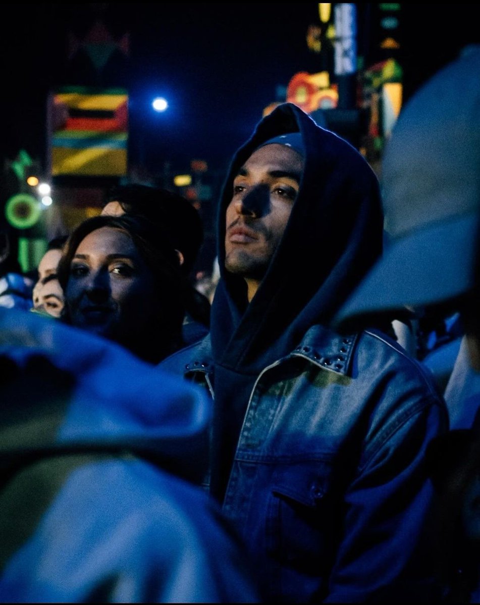 Manifesting taychella this year too. 🤞