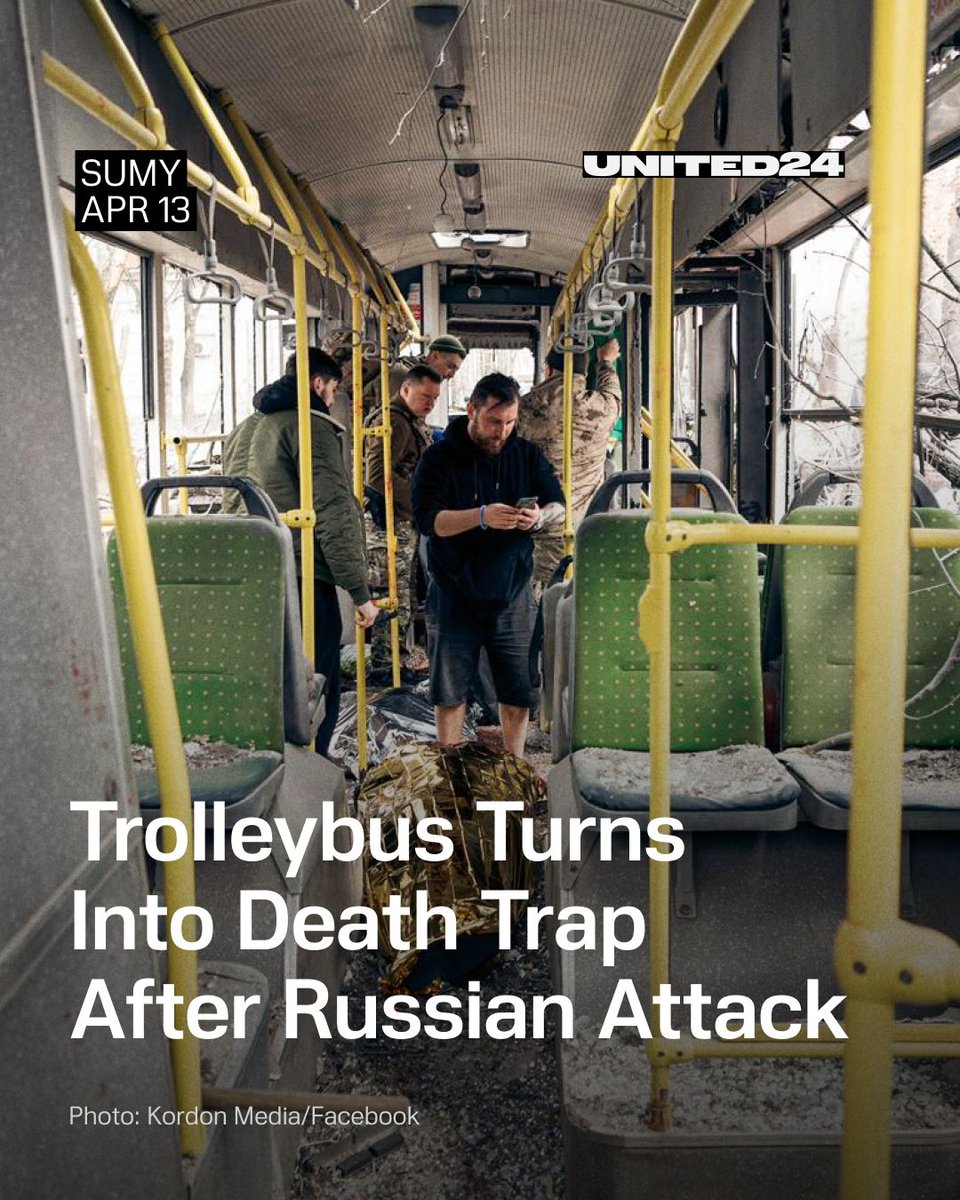 United24media's tweet photo. 🔴 A sudden Russian missile strike on Sumy killed 31 people—including 2 children—and injured 84.

The ballistic missiles hit without warning, striking a city-center trolleybus and leaving no time to seek shelter. 

(1/2) https://t.co/KFFv2rrK7t