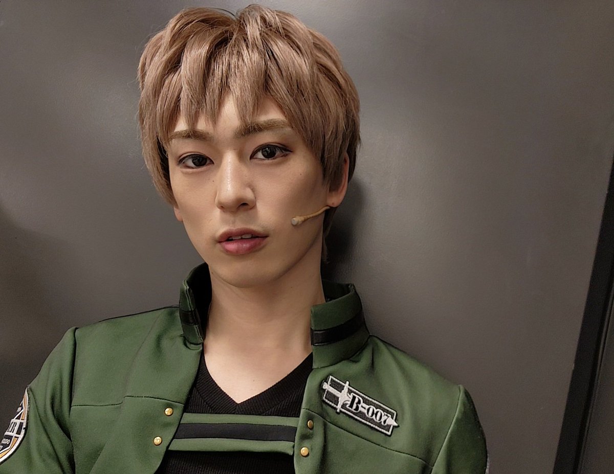 0331Kouhei's tweet photo. ワールドトリガーtheStage
B級ランク戦最終決戦編
2日目マチソワありがとうございました。

#ワーステ つけて沢山呟いて一緒に1ヶ月間楽しもうね https://t.co/Nlviswm1vU