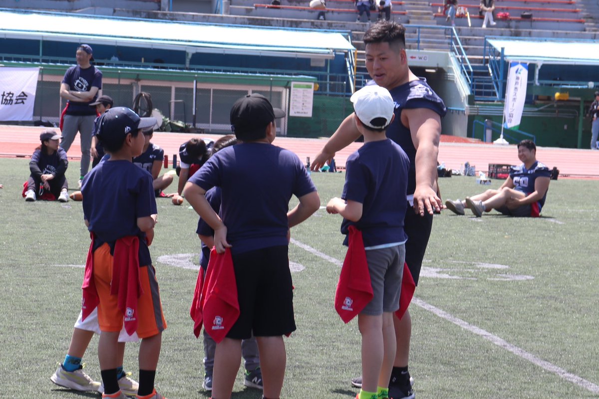 finiesfootball's tweet photo. 〈 𝐅𝐋𝐀𝐆 𝐅𝐎𝐎𝐓𝐁𝐀𝐋𝐋 〉
4/12（土）王子スタジアムにて、
親子フラッグフットボールの体験教室を��いました！
ご参加いただいた皆さま、主催してくださった神戸市スポーツ協会様、誠にありがとうございました☺️ https://t.co/cV54maEJrd