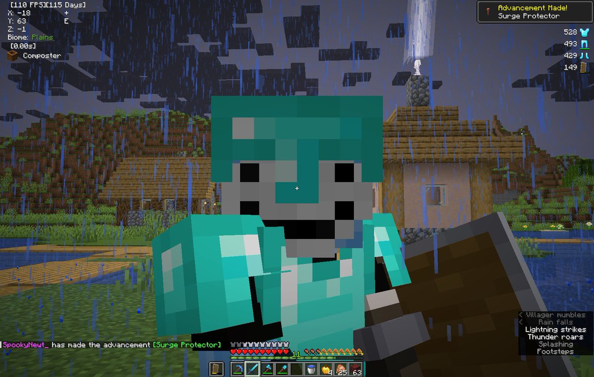 SpookyNewt_'s tweet photo. i do this thing on my worlds where i take a screenshot every time i complete an advancement, and in this one, i caught a lightning strike
very neat https://t.co/l6jhw8X9iA
