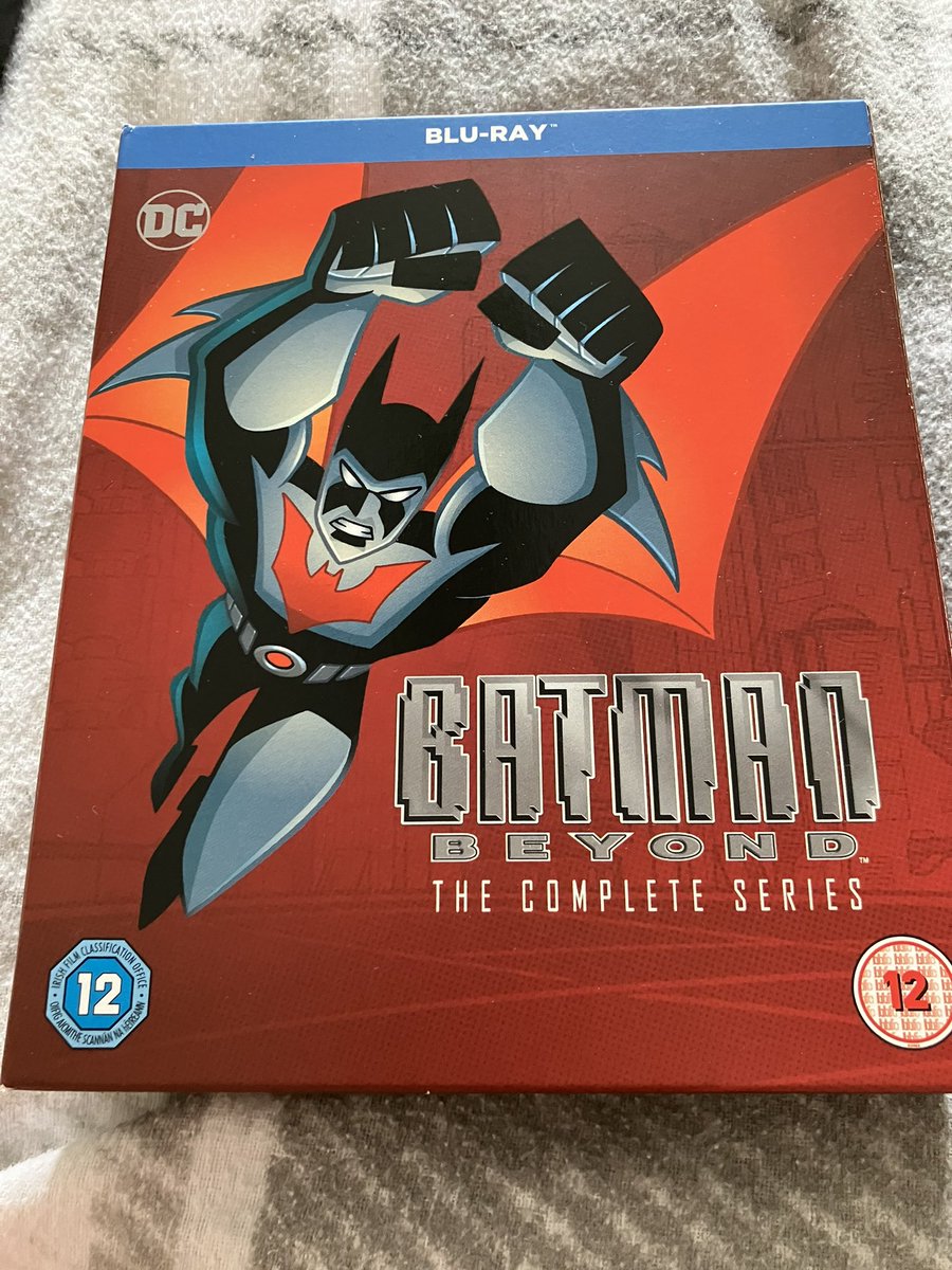 MarvelAAge's tweet image. Writing a piece today, had a good rewatch of some fantastic episodes of this bad boy. Been far too long since I’ve seen Terry as #Batman!
Such a great show, happy to have it all on Blu ray!
#BatmanBeyond