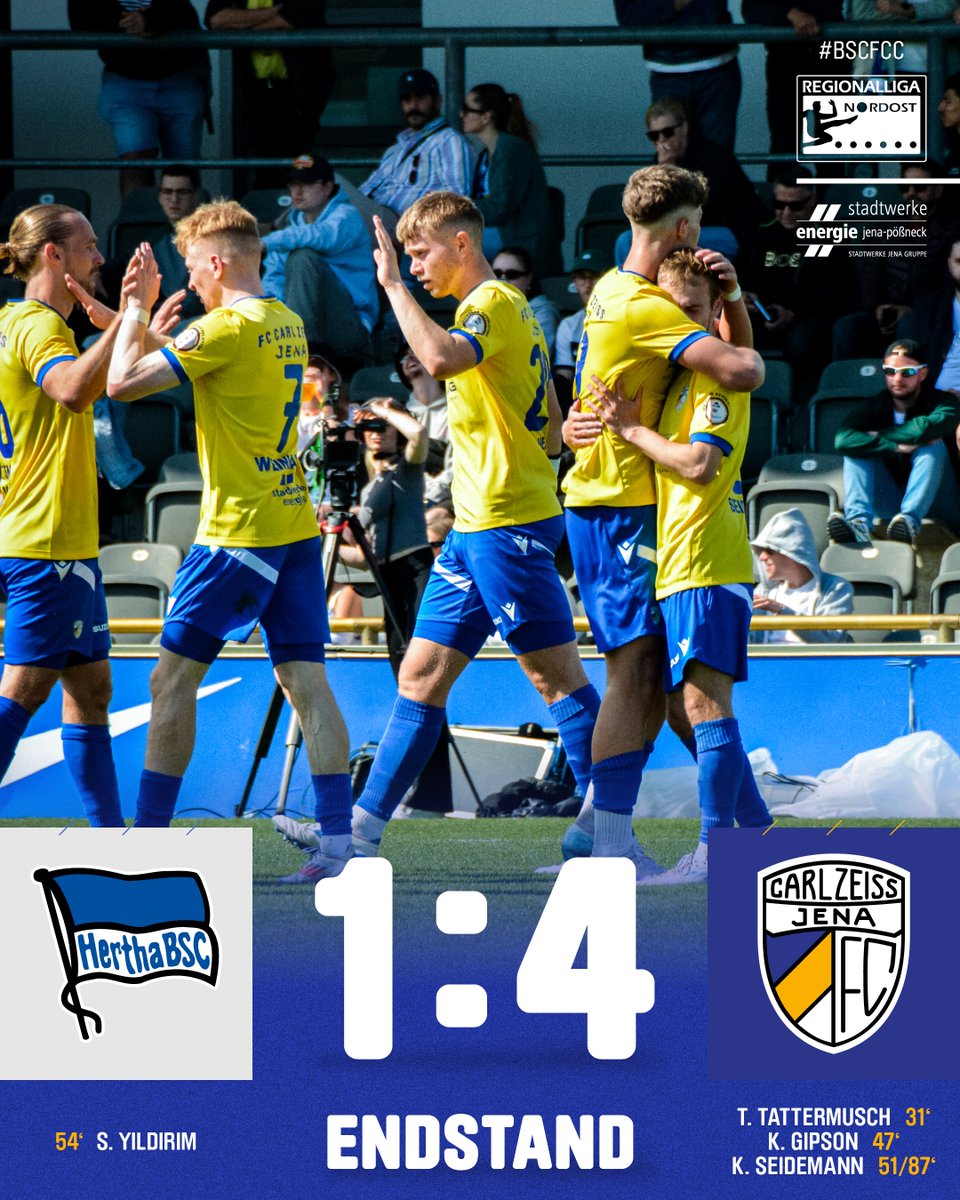 fccarlzeissjena's tweet photo. 𝑬𝑵𝑫𝑺𝑻𝑨𝑵𝑫
Auswärtssieg! Wir gewinnen mit 4:1 gegen Hertha BSC II und bringen 3 Punkte aus der Hauptstadt mit 💙💛🤍
#FCC #MehrAlsFussball #BSCFCC #fccarlzeissjena #regionalliga #regionalliganordost #meistermüssenaufsteigen https://t.co/1lBPo9uoHY