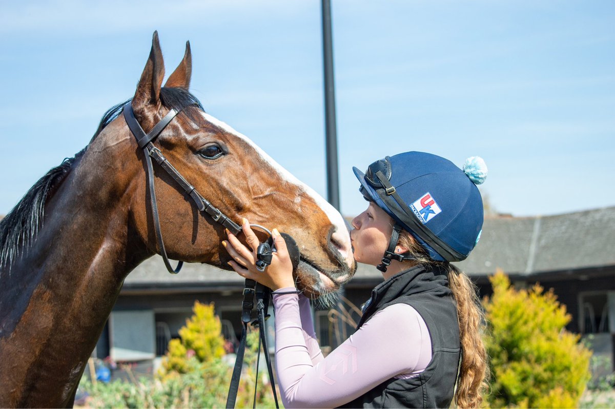 Hicky Parmar Racing (@hickyparmarrace) on Twitter photo Lots of love for our new recruit PRINCE QUATTRO (Notnowcato) in training with James Owen, Newmarket.
Looking forward to seeing him make his debut for this new partnership soon and hopefully a very exciting summer ahead!
<a href="/URSAMAJORRACING/">Ursa Major Racing Ltd</a> | <a href="/JPOwenRacing/">James Owen Racing</a>
📸 <a href="/Laurapearson_/">LP</a> Lots of love for our new recruit PRINCE QUATTRO (Notnowcato) in training with James Owen, Newmarket.
Looking forward to seeing him make his debut for this new partnership soon and hopefully a very exciting summer ahead!
<a href="/URSAMAJORRACING/">Ursa Major Racing Ltd</a> | <a href="/JPOwenRacing/">James Owen Racing</a>
📸 <a href="/Laurapearson_/">LP</a>