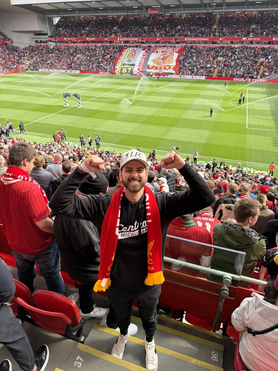 Adam Jaksa tweet media