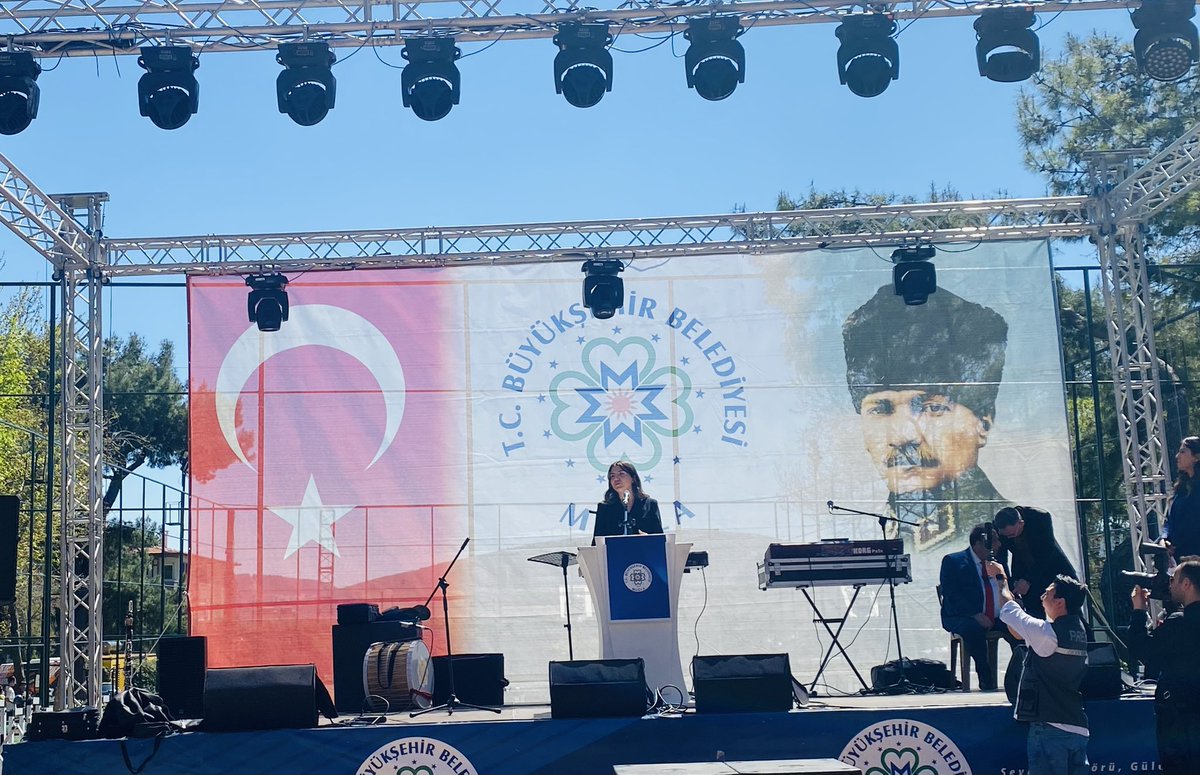 sgirgin48tbmm's tweet photo. ROMANLAR CANDIR!
Muğla Büyükşehir Belediyesi, Menteşe Belediyesi,Muğla Romanları ve Müzisyenleri Yardımlaşma Kültür Derneği ile Muğla Şahidi Romanlar Yardımlaşma ve Dayanışma Derneği işbirliğinde Kışla Parkı'nda düzenlenen "Dünya Romanlar Günü" etkinliğindeydik
#dünyaromanlargünü https://t.co/ZW8y1OWMNS