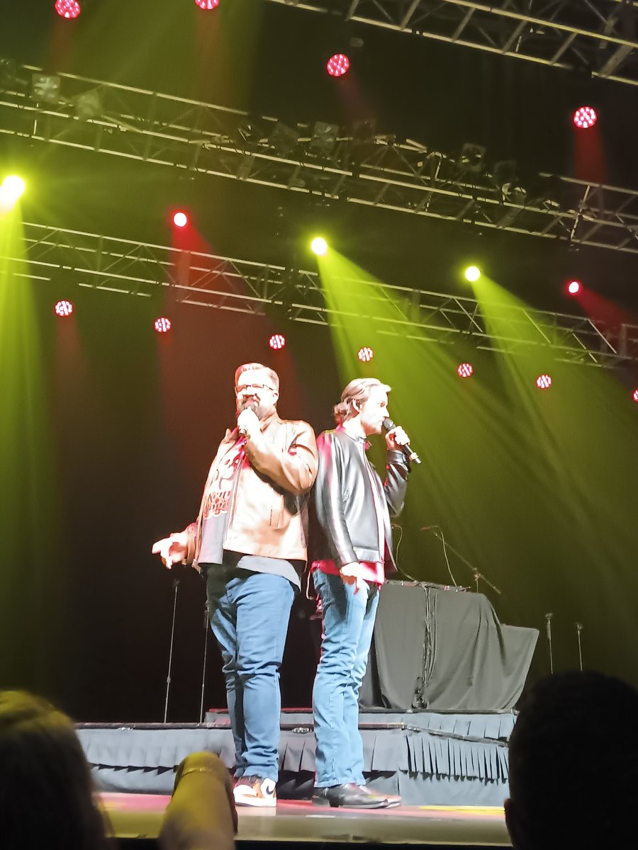 MistyDMclane46's tweet photo. @HomeFreeGuys thanks for a great show last night https://t.co/ikOsn5BKY6