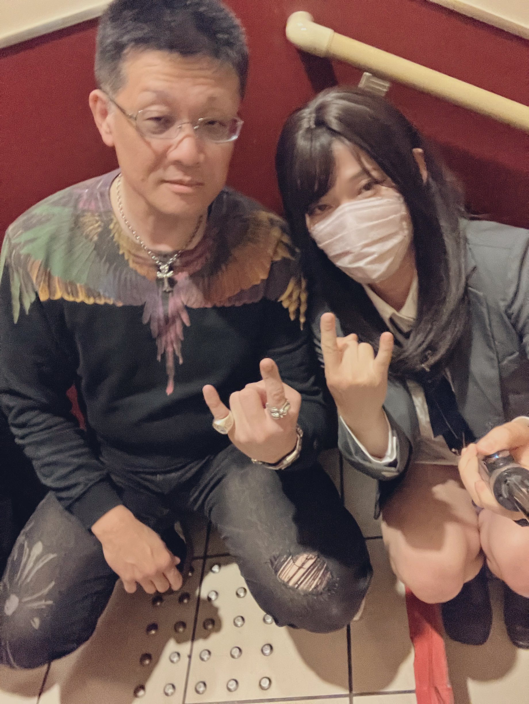 女装 フィスト  / X