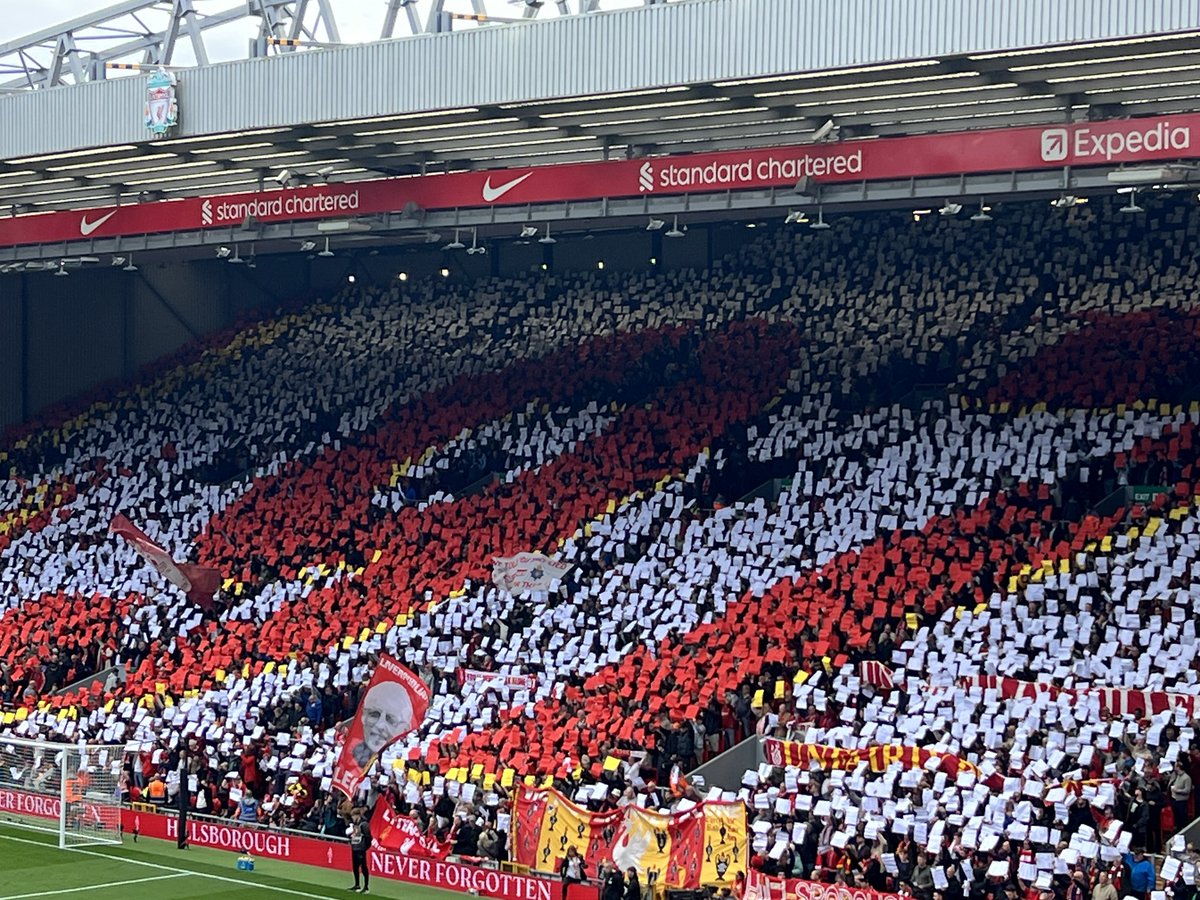 thisisanfield's tweet photo. An impeccably observed minute’s silence at Anfield.

JFT97 https://t.co/X07DT0PKSX