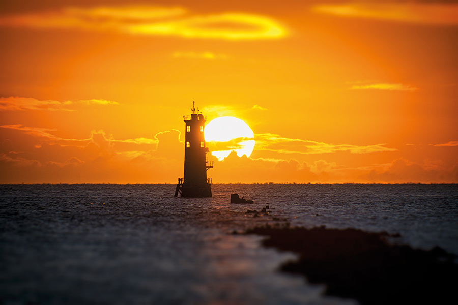 RTE_GUIDE's tweet image. The spring season of the @WeatherRTE Photo Competition is now open for entries!  

Your photo could appear as a backdrop on a TV Weather Bulletin or in the RTÉ Weather Photo Competition Calendar 2025. 

Entries can be uploaded at rte.ie/weathercomp  

#rteguide #rteweather