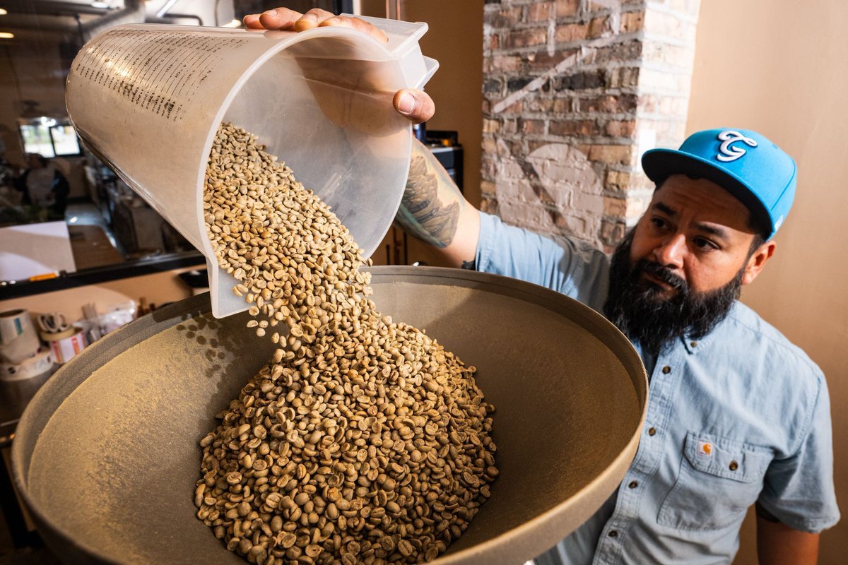 Chicago coffee shops are raising prices as Trump tariffs have already lead to more expensive beans. 

One South Side coffee shop owner said he paid $2,000 more than usual for his latest shipment. buff.ly/Cr06dlg