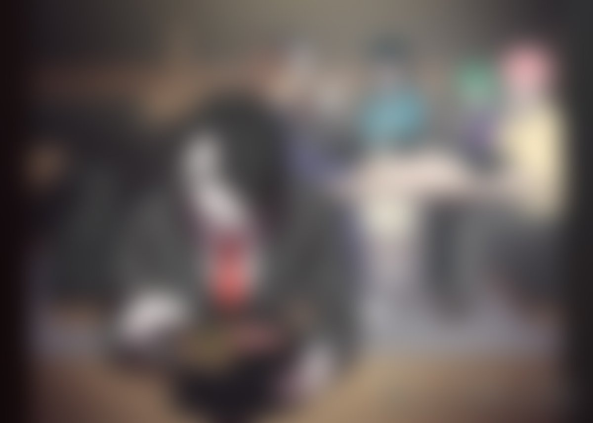 mutuu24's tweet photo. #我々の奇妙な日常 グッズ受注期間、残り１日です。※14日(月)23:59まで
あとで注文しようと考えていた方はご注意ください！

https://t.co/dxfSVApD30

ポストカード、残り３枚調整中だったのですがクライマックスから数枚ピックしています。一応ネタバレ配慮でぼかしてますがグッズページでは見れます