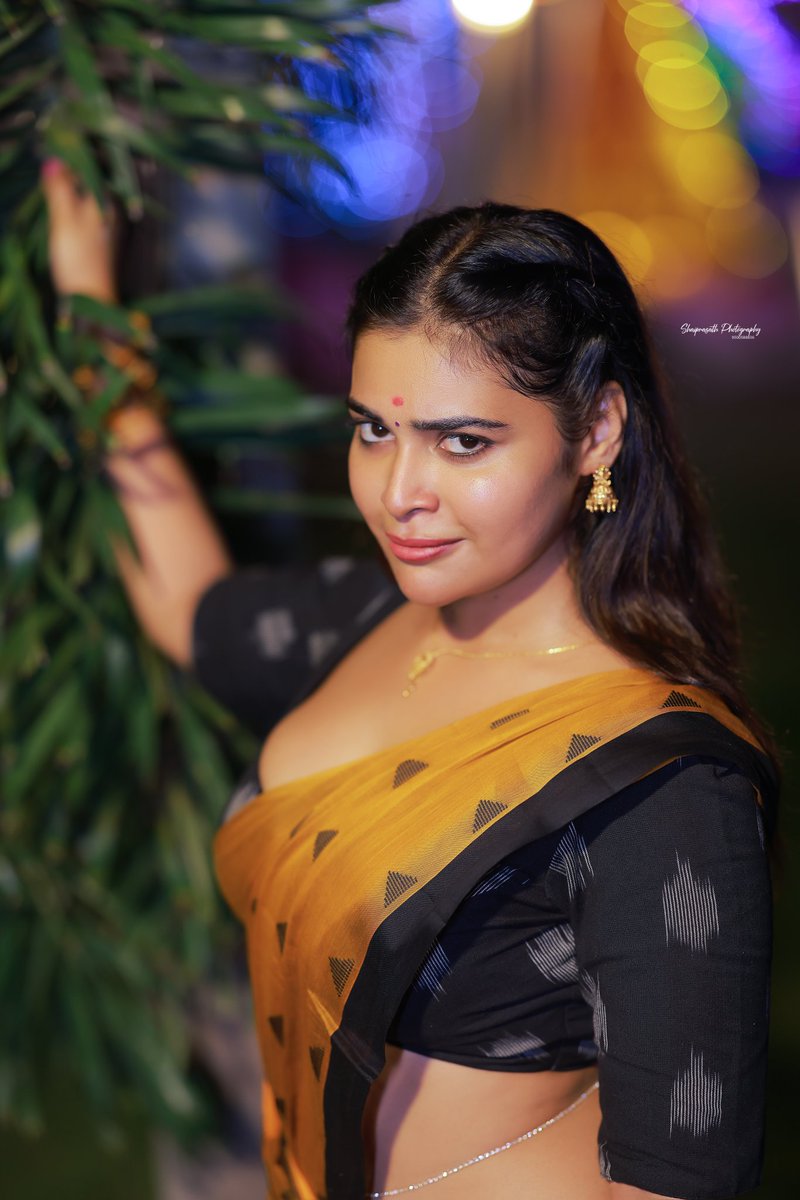 💛🖤அன்பு இதயத்தில் இருக்கட்டும், அறிவு செயலில் இருக்கட்டும், ஆணவம் காலுக்கடியில் இருக்கட்டும், நம்பிக்கை மட்டும் நம் மொத்த உருவமாக இருக்கட்டும்💛🖤