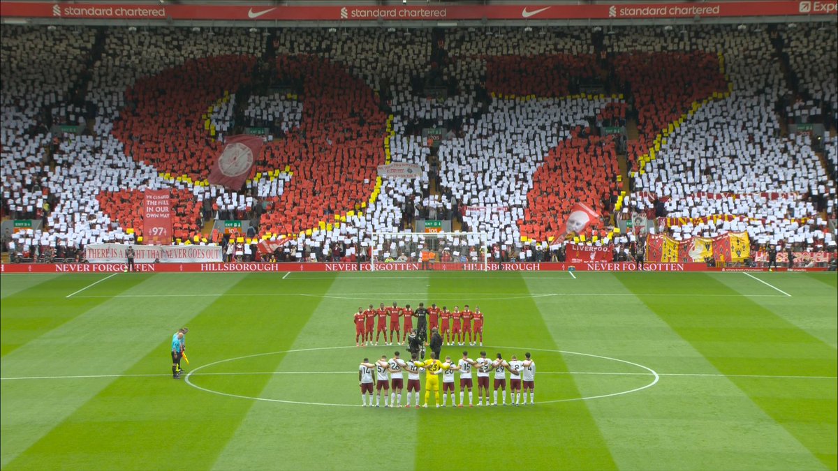 Anfield holds a minute's silence to remember the lives lost at Hillsborough on 15 April 1989 ❤️