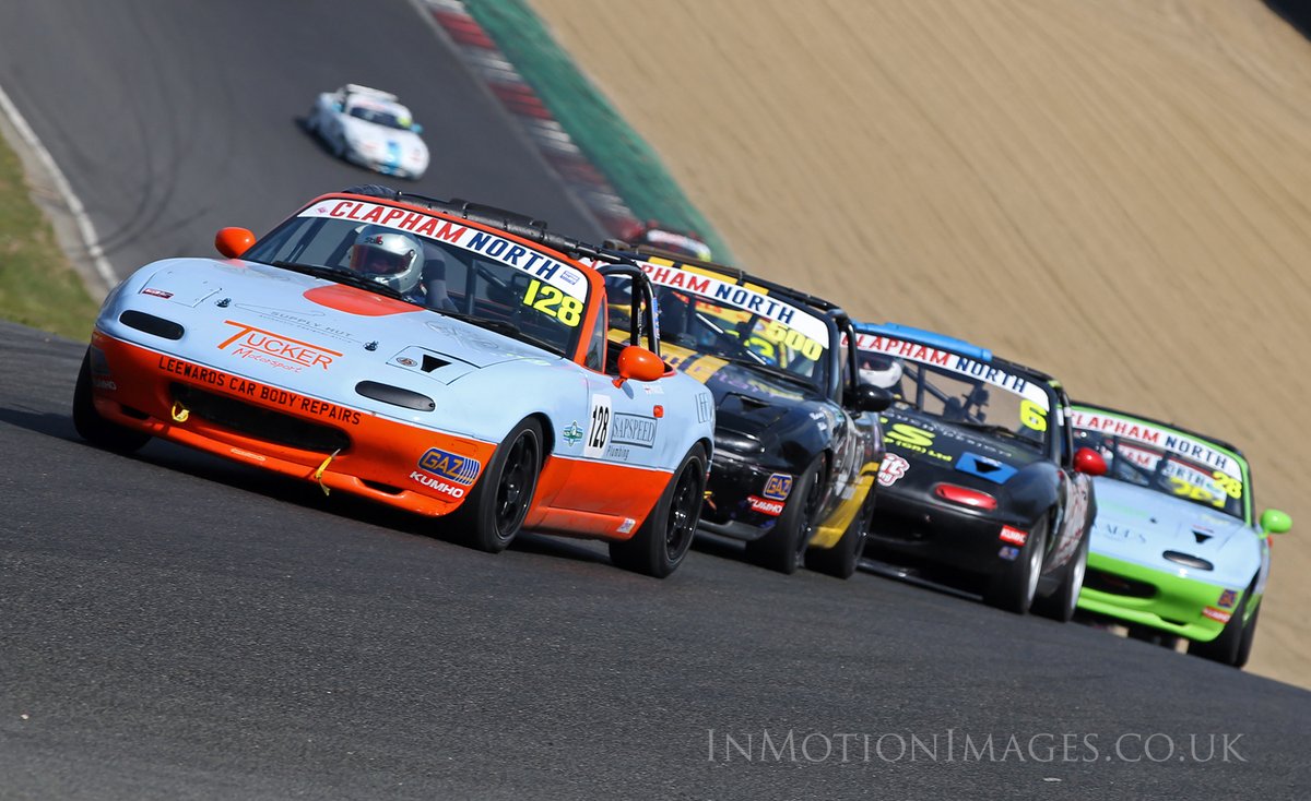 del_inmotion's tweet photo. Thinks its fair to say @BrsccHQ  MX5 racing is CLOSE! even Saturdays quali was full on @Brands_Hatch 
A few more pics from Saturdays action>>  https://t.co/HXQxfC1B4L https://t.co/stsiI7HuTE