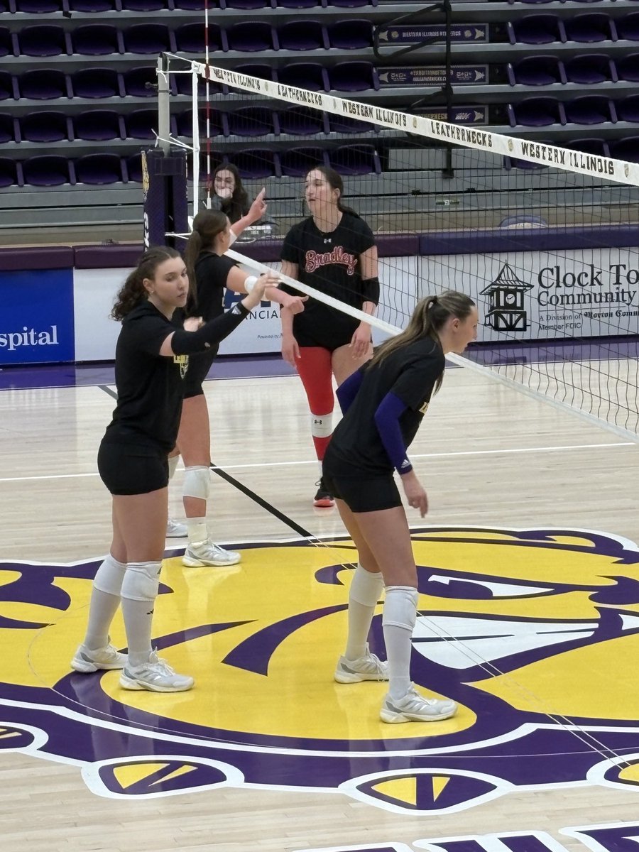 Corrie and Mel at a friendly spring match. It was great to see her and her parents. A lot of time was spent talking in the lobby while the girls practiced at BSA. It was nice to catch up and watch the girls play in college. ⁦<a href="/LBpineapple/">Team Pineapple VBC</a>⁩