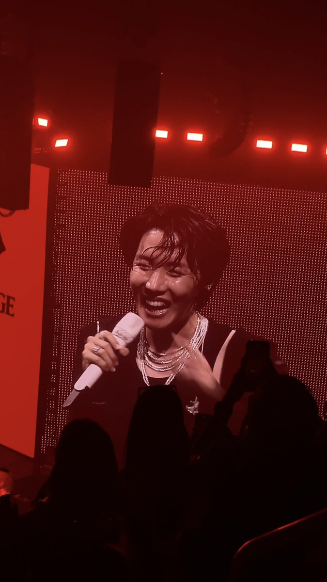 thehobiprint's tweet photo. #JHOPE: This is really one of my happiest stages. You guys can tell, right?

#HOPE_ON_THE_STAGE_TOUR_Manila https://t.co/EZ2VMjunxq