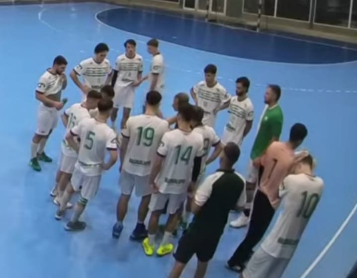 ferrocarriloest's tweet image. #HandballMasculino 🤾‍♂️ Por la 4° Fecha del Metro Apertura de @femebal #Ferro perdió en el Multi 27-23 con #ManuelDorrego
Oé 10° con 8 pts. (2G y 2P)
Próxima fecha (5°): Sáb. 26/4 vs. #BocaJuniors (V)
#VamosVerde! 💚🚂