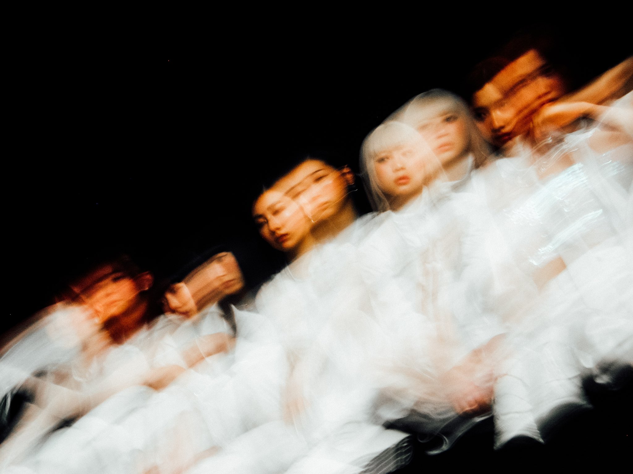 GoathSuWQAA1W0A?format=jpg&name=large