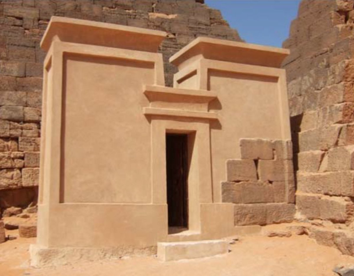 المشروع القطري الرائد لترميم وحماية آثار السودان : لا ينبغي أن ينسى 

في ظل ما تتعرض له المواقع الأثرية في السودان من تخريب ونهب وسرقة نتيجة للحرب والانفلات الأمني، تبرز الحاجة إلى التذكير بأحد أهم مشاريع حماية  التراث الإنساني في السودان : المشروع القطري السوداني للآثار، الذي