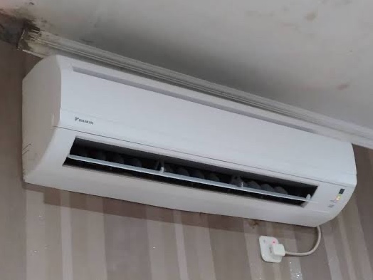 pundingin's tweet photo. Daikin FTV50CXV14. https://t.co/xjhnE4g7Jv