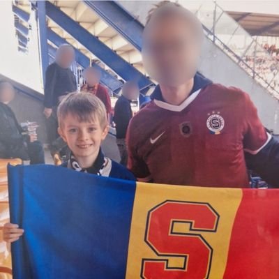 Vcera moje profilovka oslavila 11. narozeniny. Prvni derby v zivote, na to nikdy nezapomenu. 😁