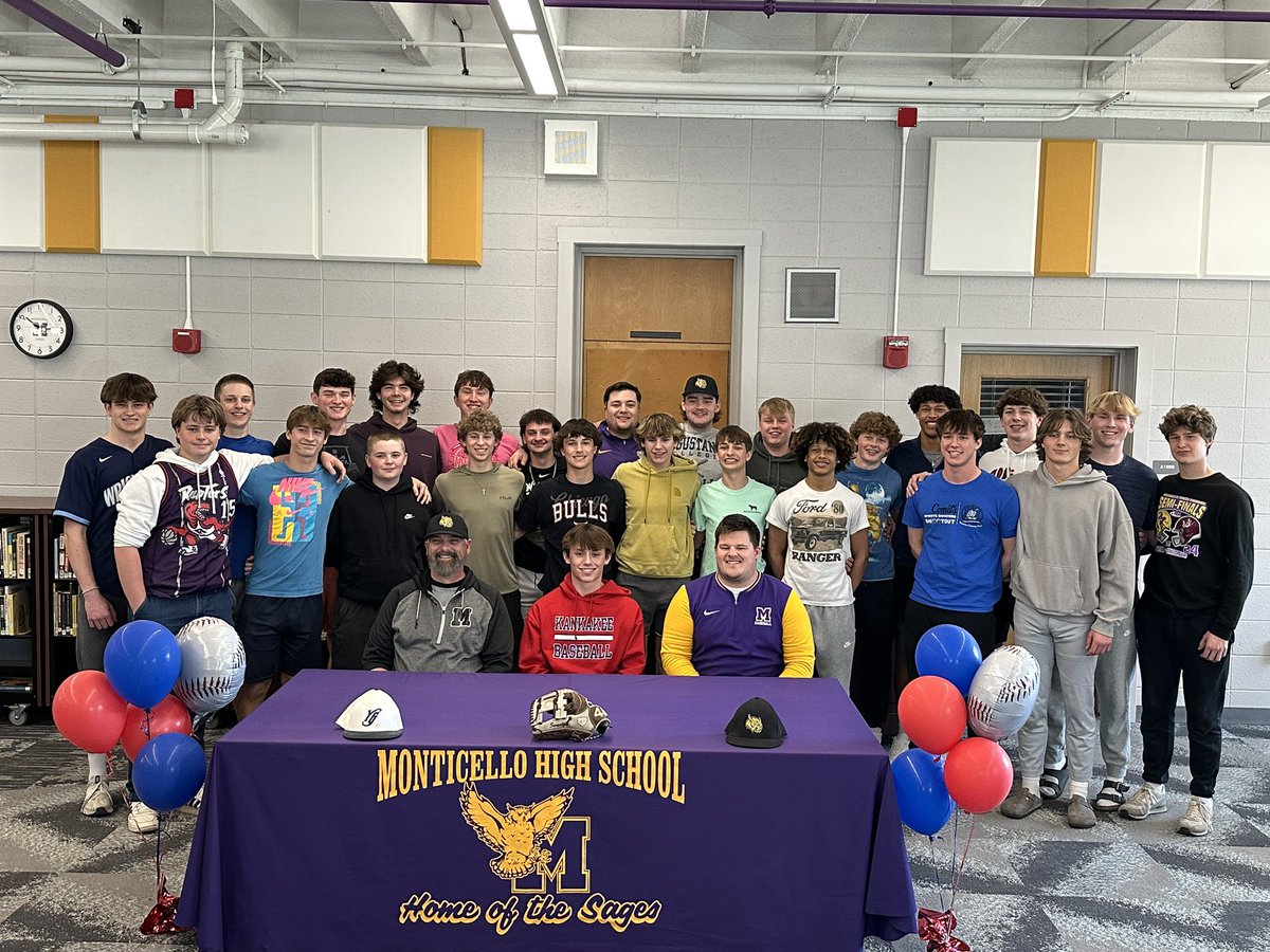 SagesAthletics's tweet image. Congrats to @Mattswartz_ on signing his NLI to play baseball at Kankakee CC! In 2024, he hit .312 with a .472 OBP, 28 walks, 17 SB, and a 1.56 ERA on the mound. A 3-sport athlete and leader—proud of you, Matt! #GoSages #GoCavaliers