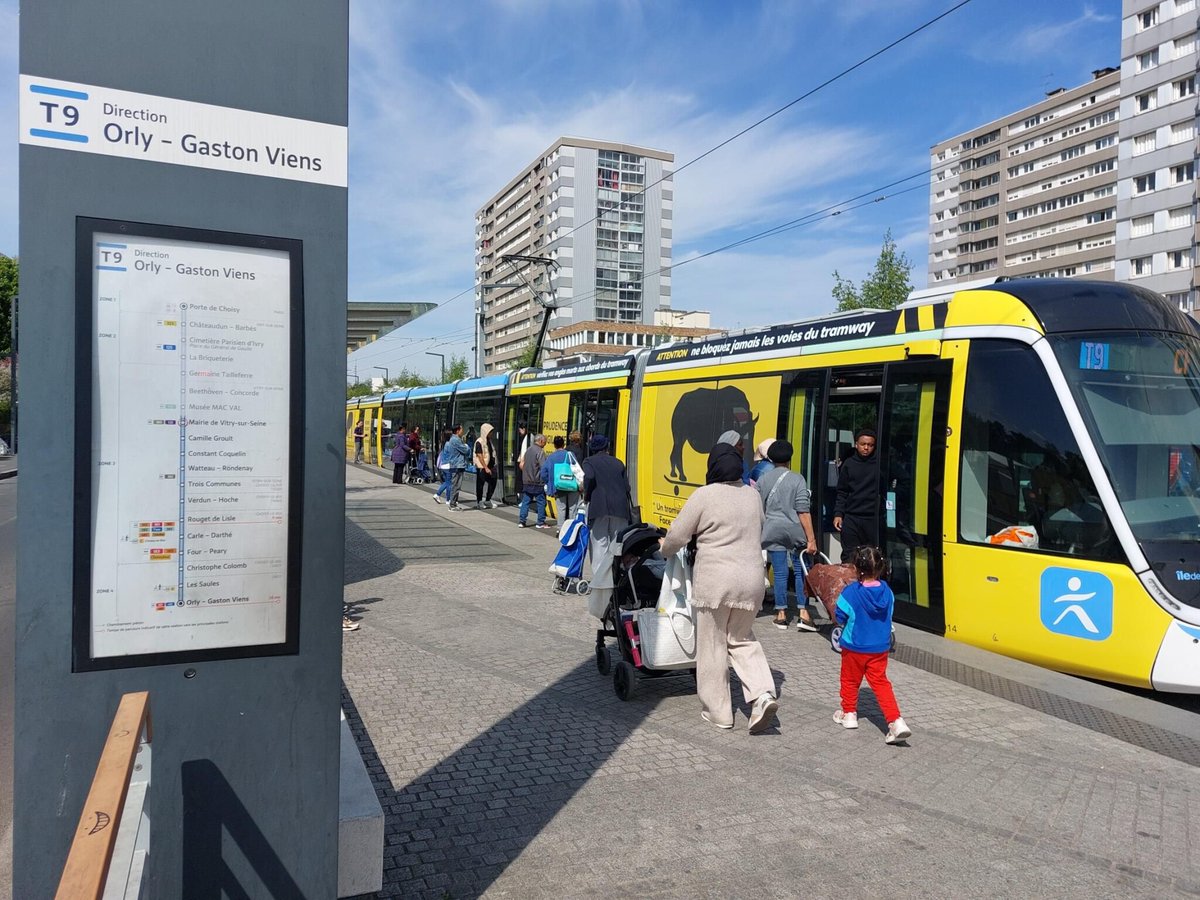 Plébiscité par les usagers, le tramway T9 pourrait être prolongé jusqu’à l’aéroport d’Orly
➡️ l.leparisien.fr/ce2p