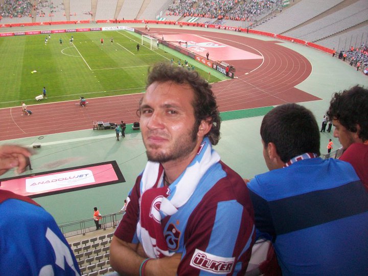 Ku7adgu's tweet photo. 2010. Süper Kupa Macerası.
Trabzon - İstanbul dolmuşu.
Hikayenin tamamı burada.

https://t.co/QKLNYbm6UX https://t.co/wDeEFoDnXF