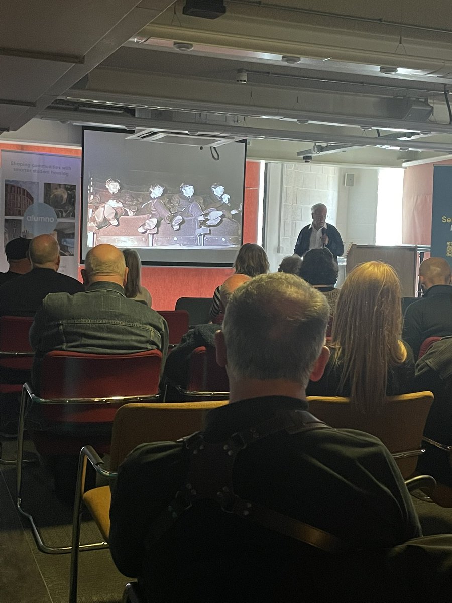 Paul Berriff delivering our final talk of the festival 📸

#Beatles #PaulBerriff #photography