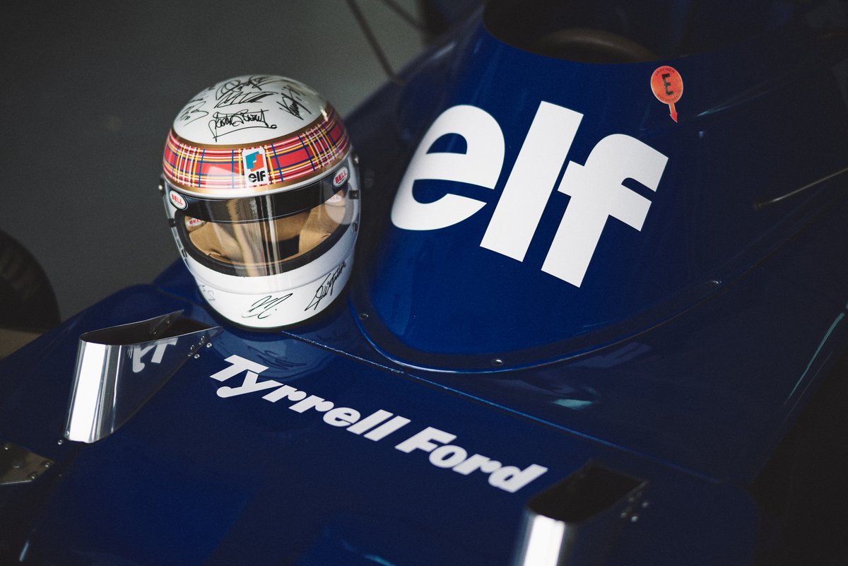 F1's tweet photo. F1 helmets don't get much more special than this ❤️

Featuring an iconic ring of tartan, Sir Jackie Stewart's one-of-a-kind helmet is signed by all 20 living F1 champions

#F1 @racingdementia https://t.co/zGG1OPBQT3