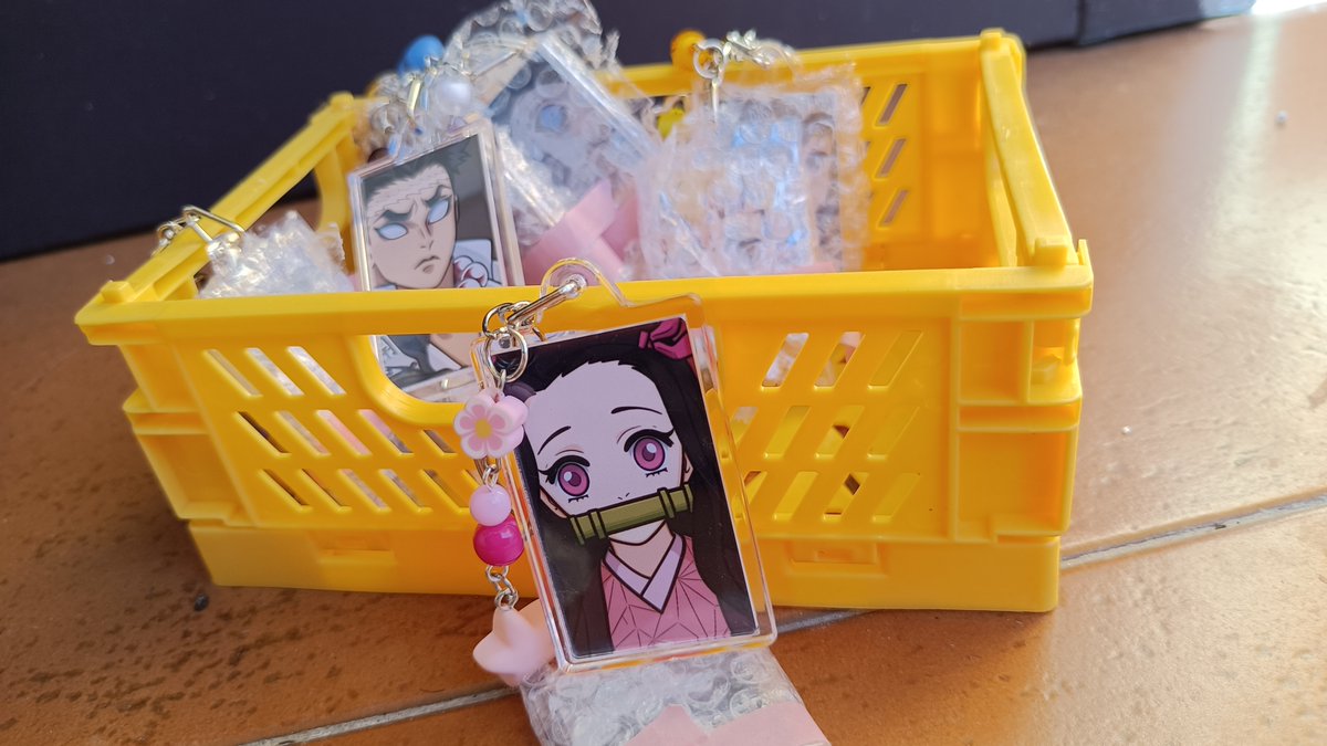 freakslabo's tweet photo. #DemonSlayer super cute kayechainnnnn 💛#nezuko https://t.co/BuWGYecMvt