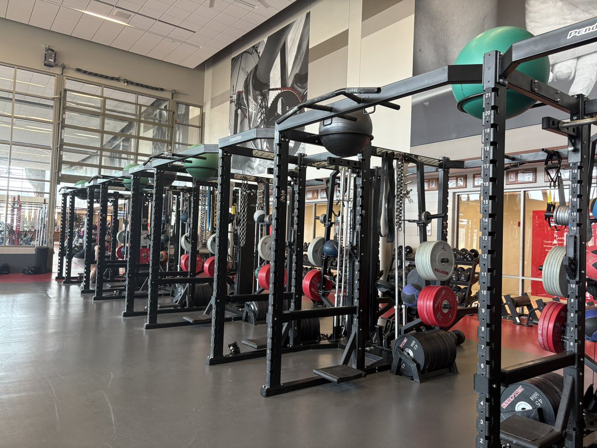 I had a great time yesterday at <a href="/UWRFFootball/">Falcon Football</a>! Thanks <a href="/coach_Wiss/">Jacob</a> for the invite. Can’t wait to make it back up for camp!
<a href="/CoachWalkerRF/">Matt Walker</a> 

<a href="/Coach_Vitale/">Steve Vitale</a> <a href="/WaukeshaWestFB/">Waukesha West Football</a> 
<a href="/MJ_NFLDraft/">Mark Johnson</a> <a href="/PrepRedzoneWI/">Prep Redzone Wisconsin</a>