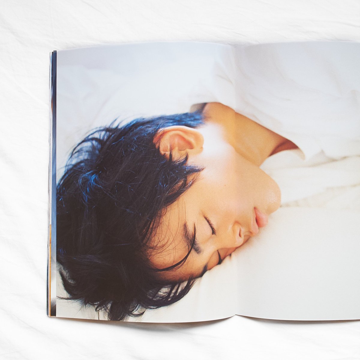 【お知らせ】
あたらしいzineを販売します

販売サイトはこちら
x.gd/SZbKL

「春みたいな日がずっとつづけばいいのに、ずっとだいじ、そういう日々、」

自分にとって、さみしくないものがつくりたくて、日々がおわることを知らない頃の、日記のような、かんじです。