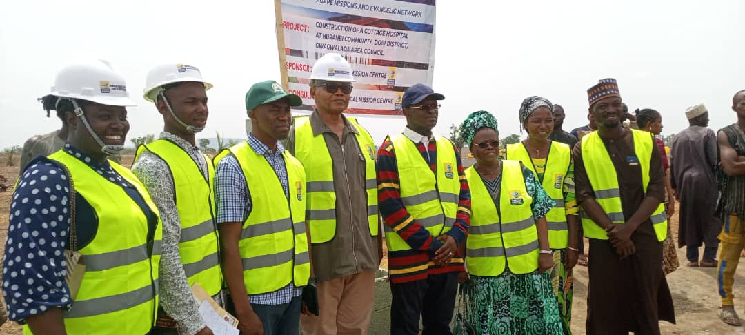 OmegaGlocal's tweet photo. We’ve broken ground!

OmegaGlocal has officially launched the Huranbi Cottage Hospital Project—a beacon of hope for the rural Huranbi community in Dobi District, Gwagwalada Area Council, who currently have no access to healthcare.

This project, in partnership with Agape https://t.co/iZAM8DERYh