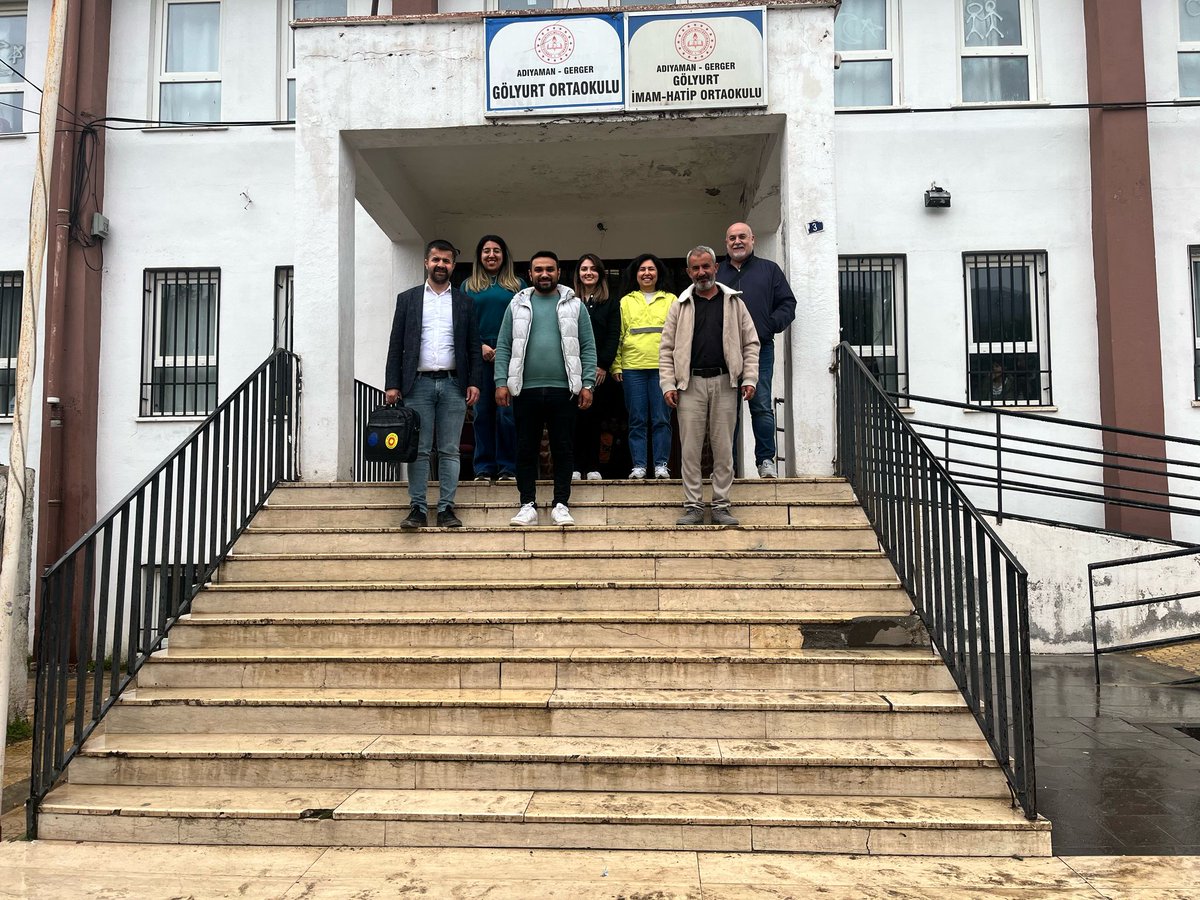 ad_egitim's tweet photo. Gerger Eğitim Sen ilçe temsilciliğimizle birlikte 
Cumhuriyet ilk
Fatih İlkokulu,
 Atatürk Ortaokulu, 
Gerger imamHatip Ortaokulu, 
Gerger ÇPL,
Gerger Ortaokulu, 
Helül ilk ve Ortaokulu,
 Gölyurt ilk/ Ort
Gölyurt ÇPL
Lisesinde eğitim emekçisi arkadaşlarla bir araya geldik. https://t.co/qzcnWTOvQt