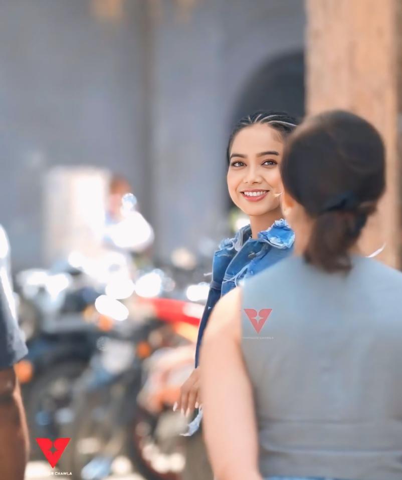 PicefullyrR's tweet photo. If my little girl breaks her sincerity and relationship with some people for some reason,she doesn't look back.she moves forward towards her goal.she has come to conquer her goal,not to be someone's shadow.Look at the great bad guys, the days ahead.👸🔥🔥🔥
#ManishaRani 🧿🧿🧿 https://t.co/ctlD47A9wc